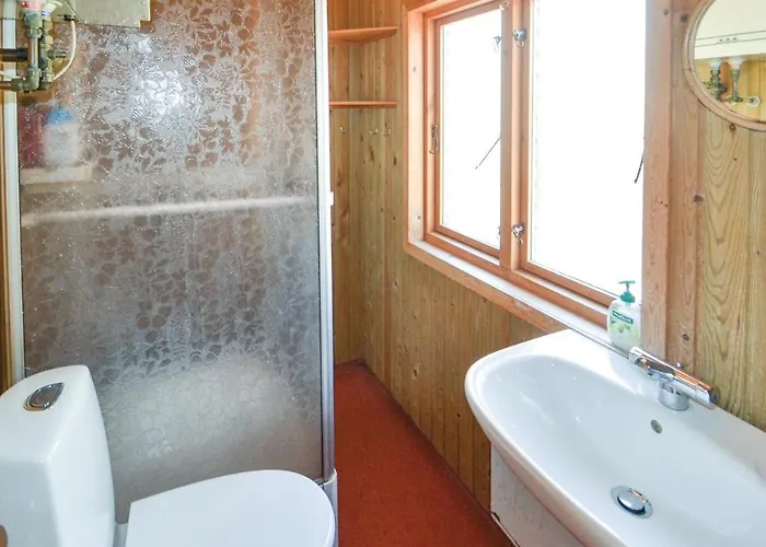 Two-Bedroom Holiday Home In Glesborg * Glesborg